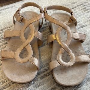 Vionic Women's Sandals in Metallic Tan
